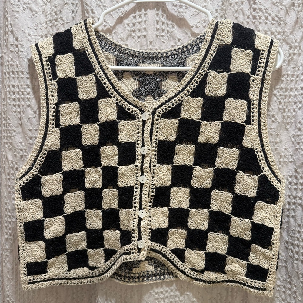 Crochet Sweater Vest Vintage Button Front Cardigan Crop Knit Tank Top